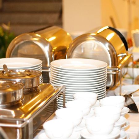 Hotel Gasthof Zur Post Barnau Bagian luar foto