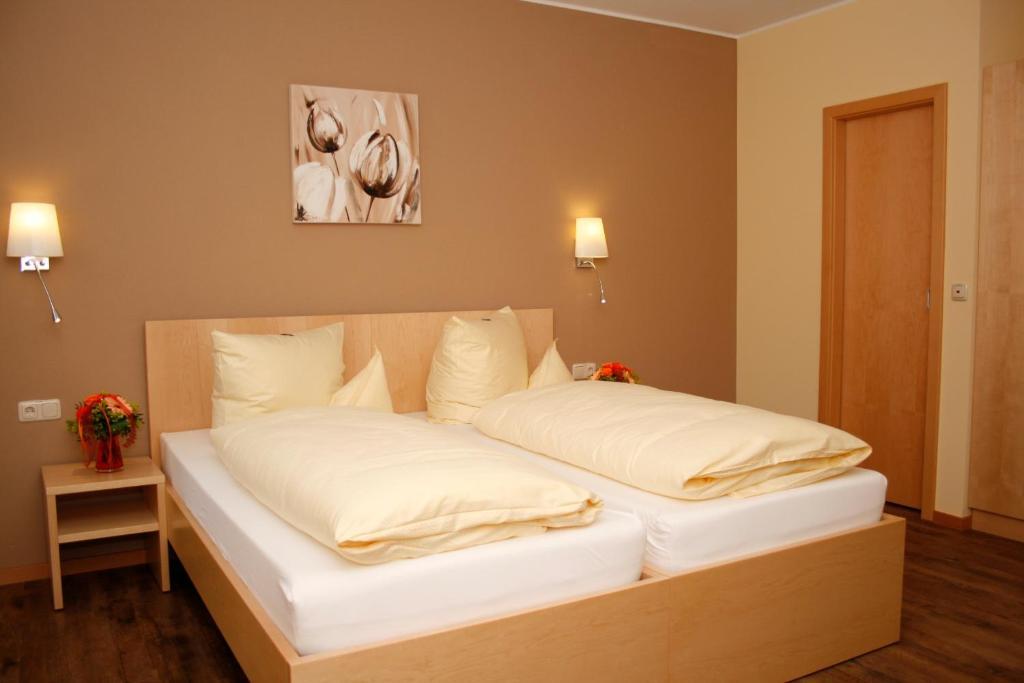 Hotel Gasthof Zur Post Barnau Ruang foto