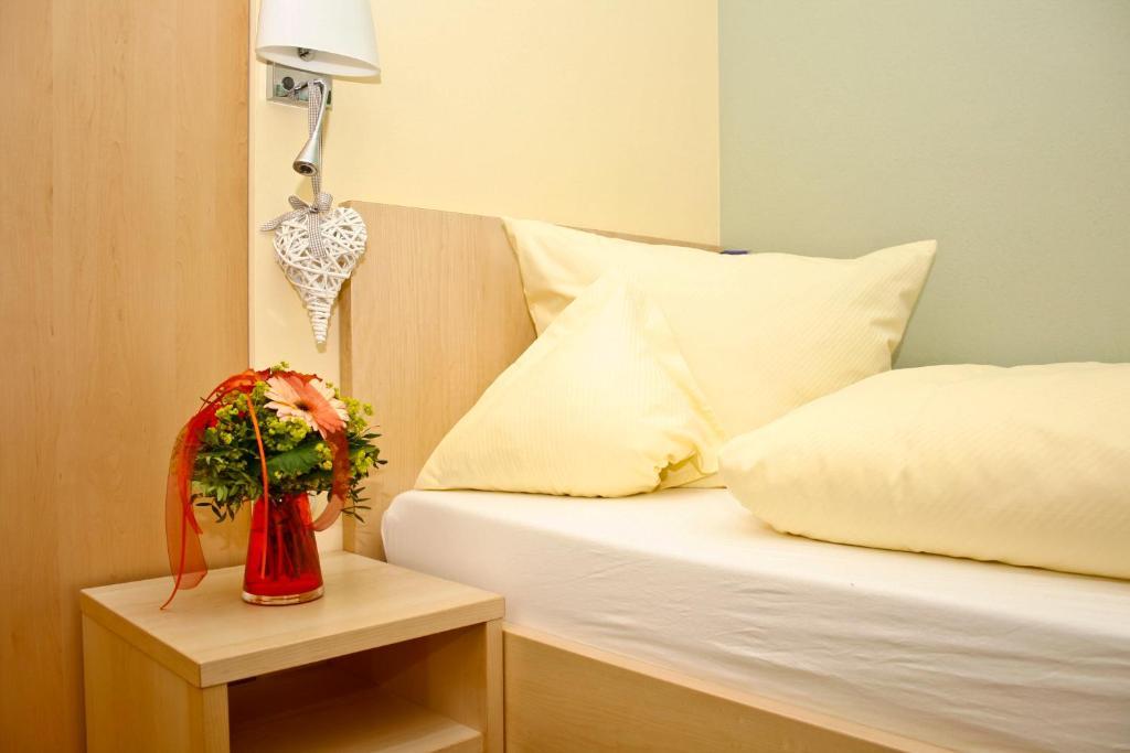 Hotel Gasthof Zur Post Barnau Ruang foto